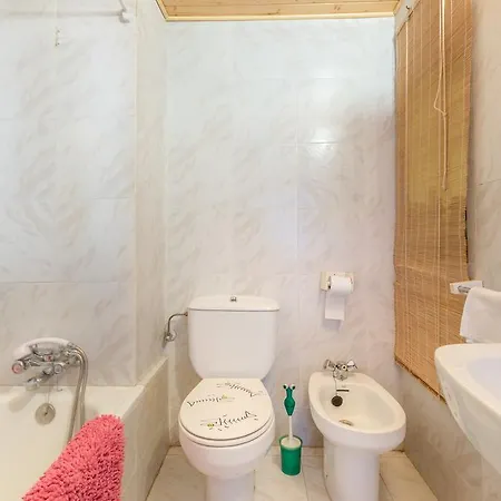 Base Holiday home Llimiana